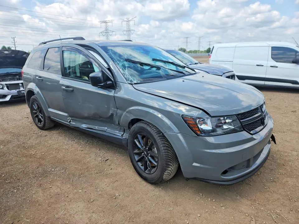 2020 DODGE JOURNEY SE  