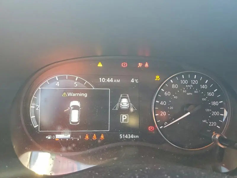 2023 NISSAN KICKS SV  