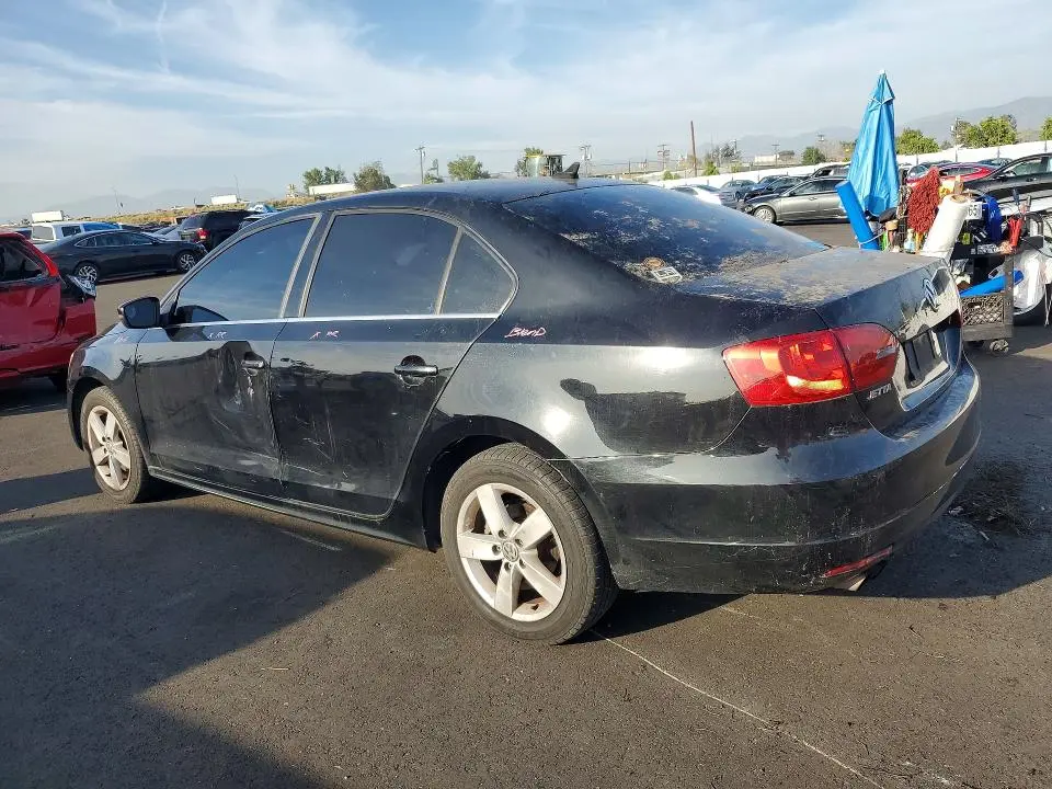 2013 VOLKSWAGEN JETTA TDI  