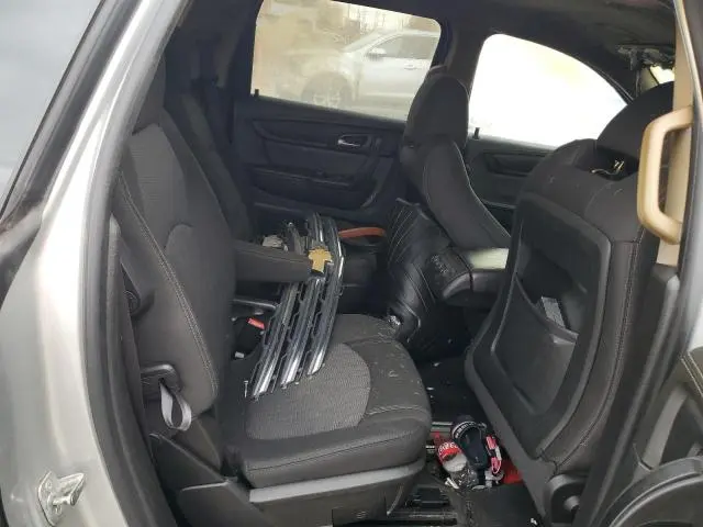 2015 CHEVROLET TRAVERSE LT  