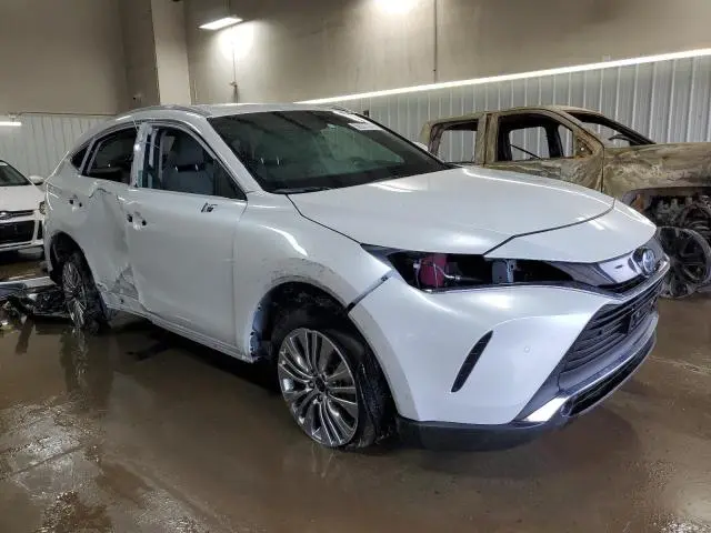 2024 TOYOTA VENZA LE  