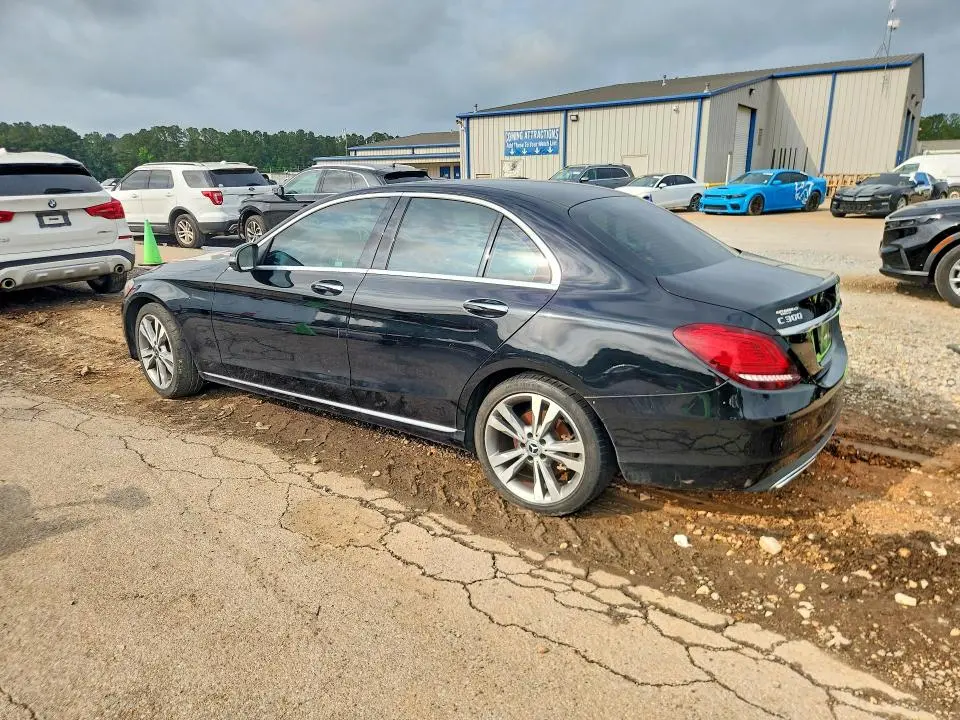2020 MERCEDES-BENZ C 300  