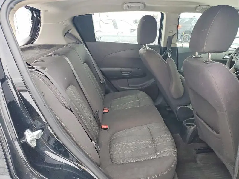 2015 CHEVROLET SONIC LT  