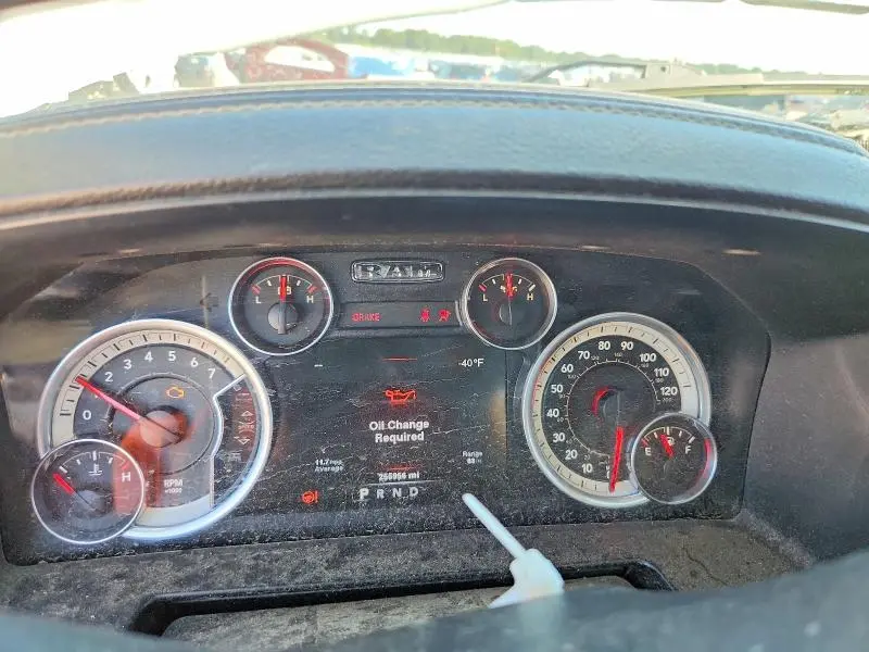 2014 RAM 1500 SPORT  