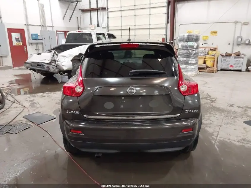 2011 NISSAN JUKE SV