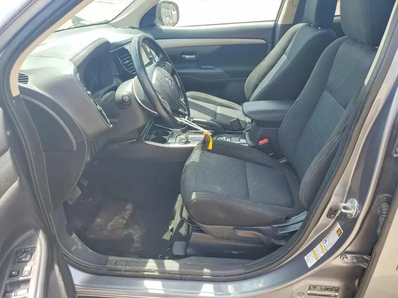 2017 MITSUBISHI OUTLANDER ES  