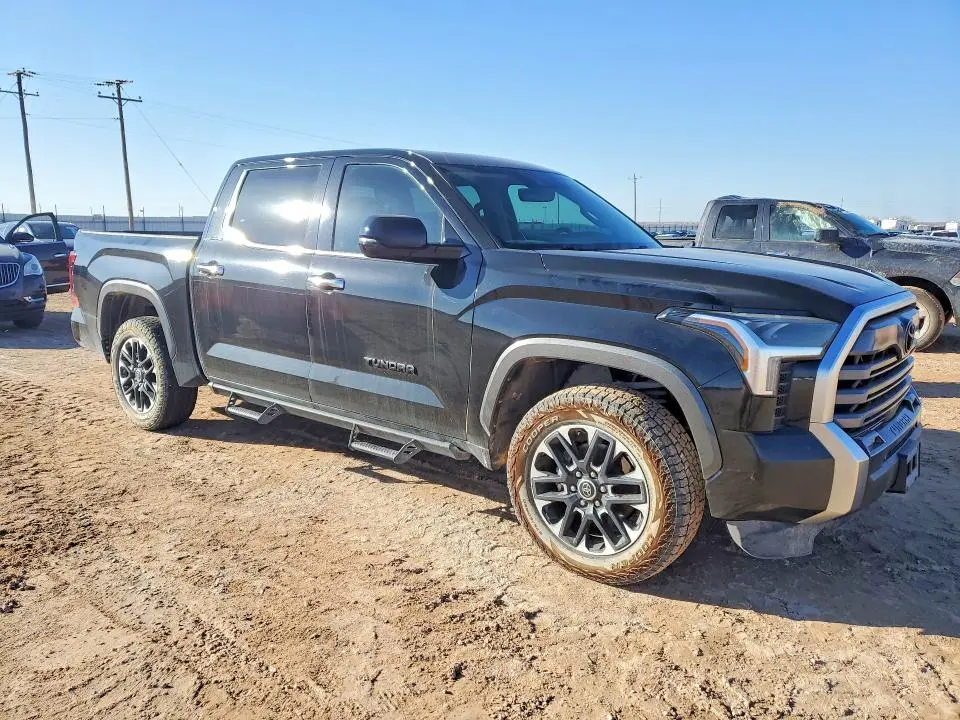 2022 TOYOTA TUNDRA CREWMAX LIMITED  