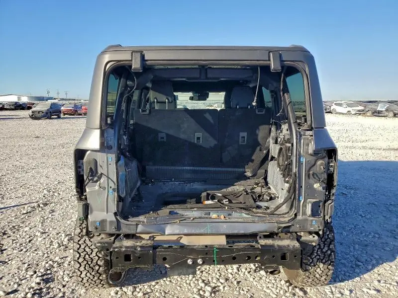 2024 FORD BRONCO BLACK DIAMOND  