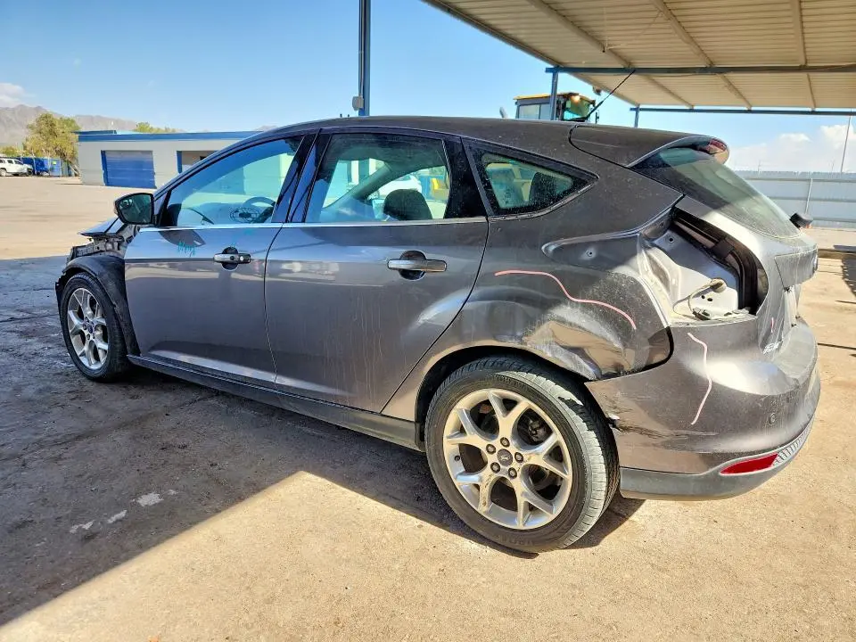 2014 FORD FOCUS TITANIUM  
