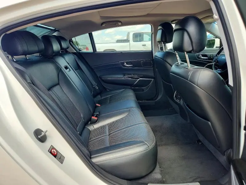 2015 KIA K900 PREMIUM  