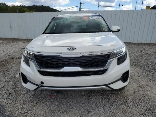 2021 KIA SELTOS S  