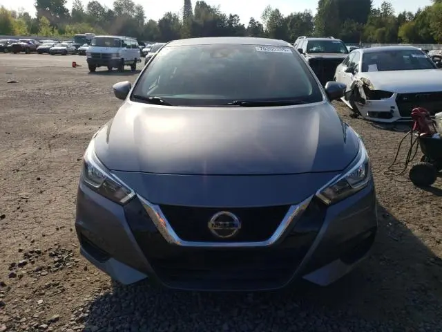 2021 NISSAN VERSA SV  