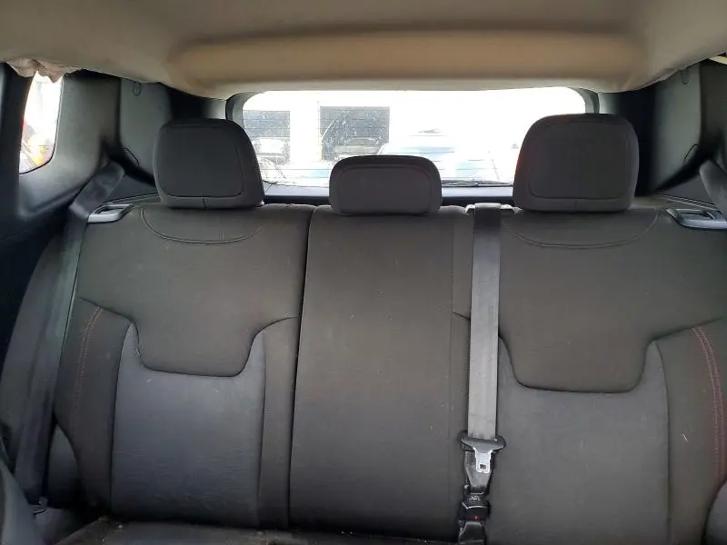 2015 JEEP RENEGADE TRAILHAWK  