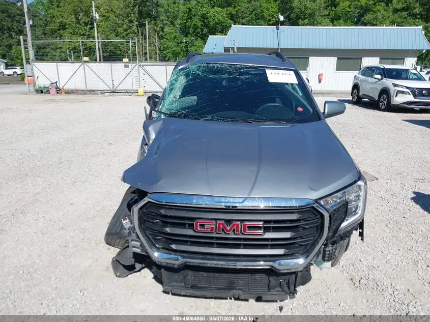 2023 GMC TERRAIN FWD SLE
