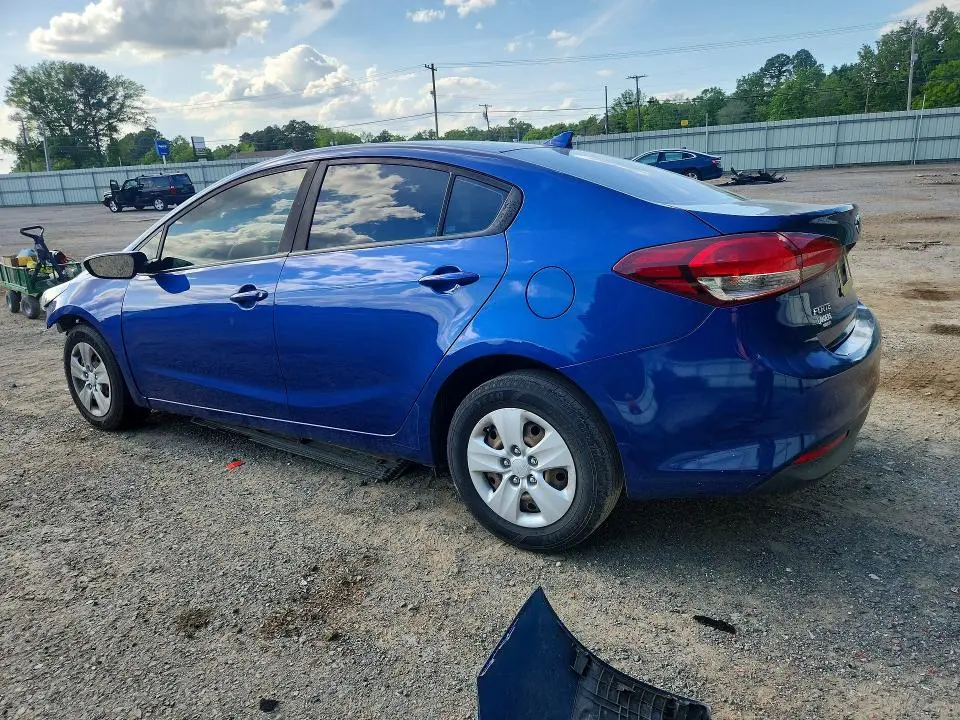 2018 KIA FORTE LX  