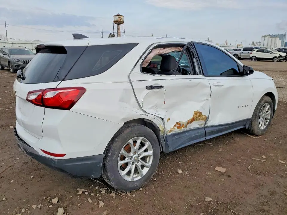 2018 CHEVROLET EQUINOX LS  