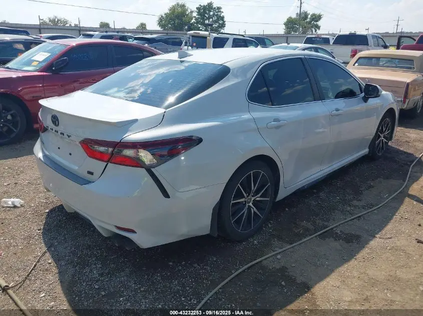 2023 TOYOTA CAMRY SE