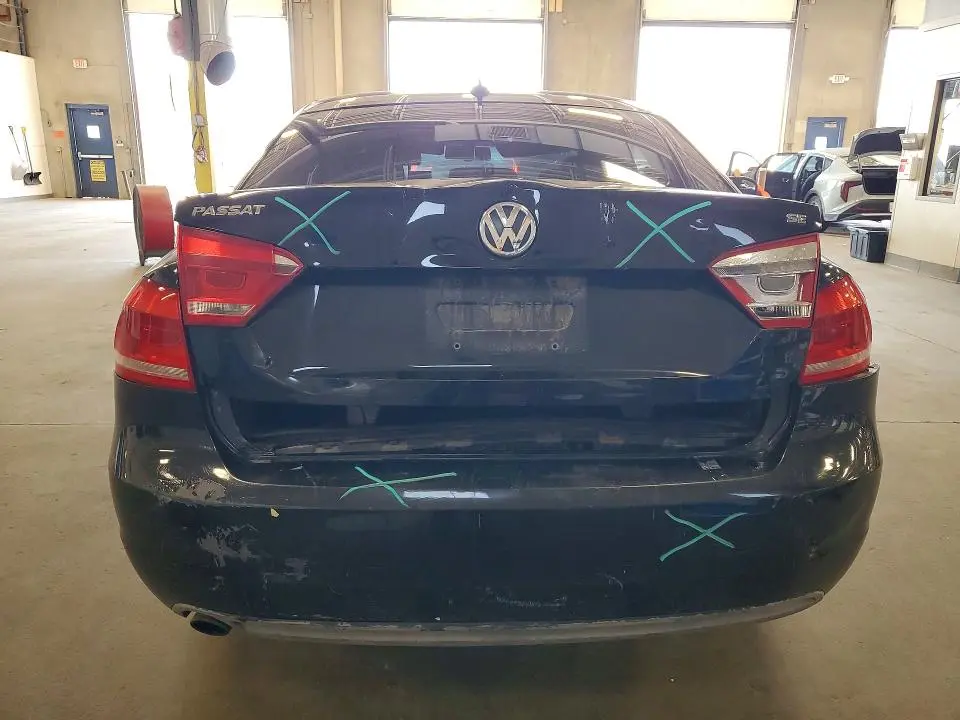 2012 VOLKSWAGEN PASSAT SE  