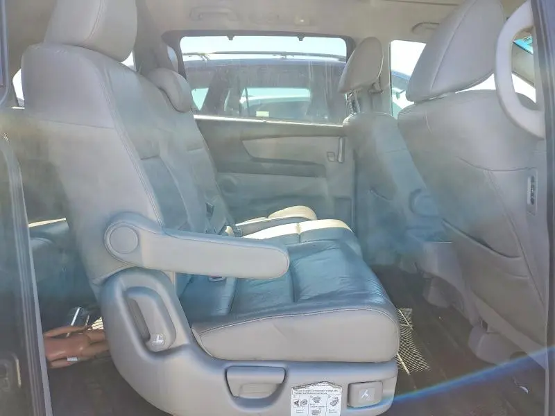 2011 HONDA ODYSSEY TOURING  
