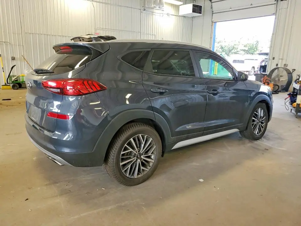 2020 HYUNDAI TUCSON SEL  