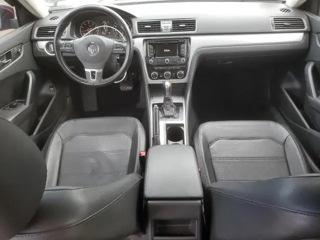 2012 VOLKSWAGEN PASSAT SE  