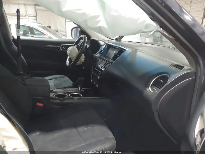 2014 NISSAN PATHFINDER SV