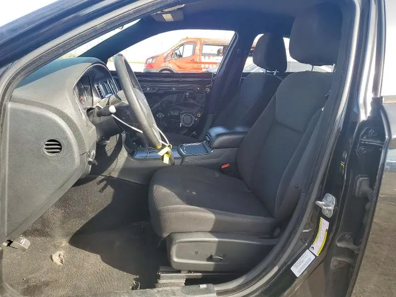 2014 DODGE CHARGER SE  