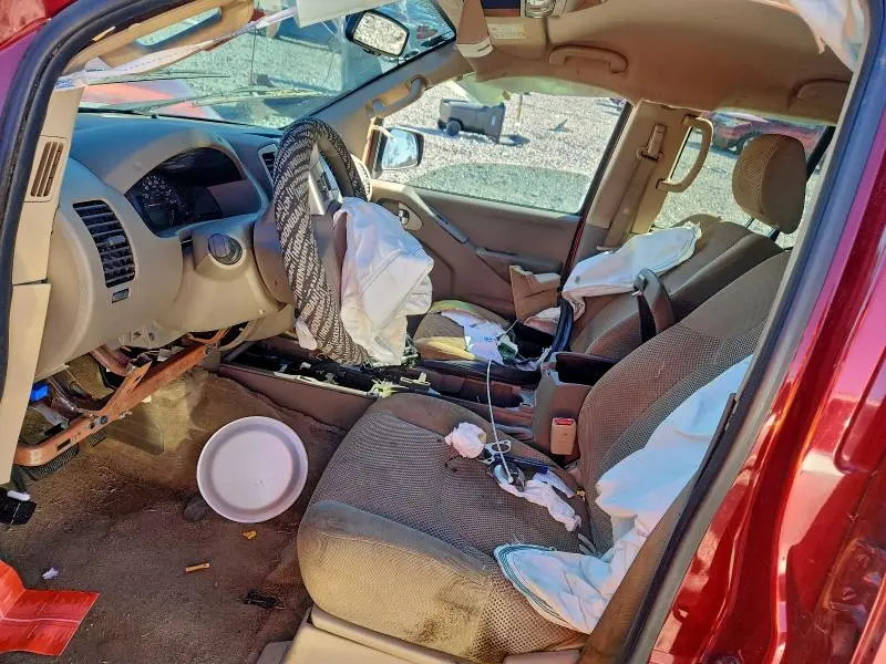 2015 NISSAN FRONTIER S  