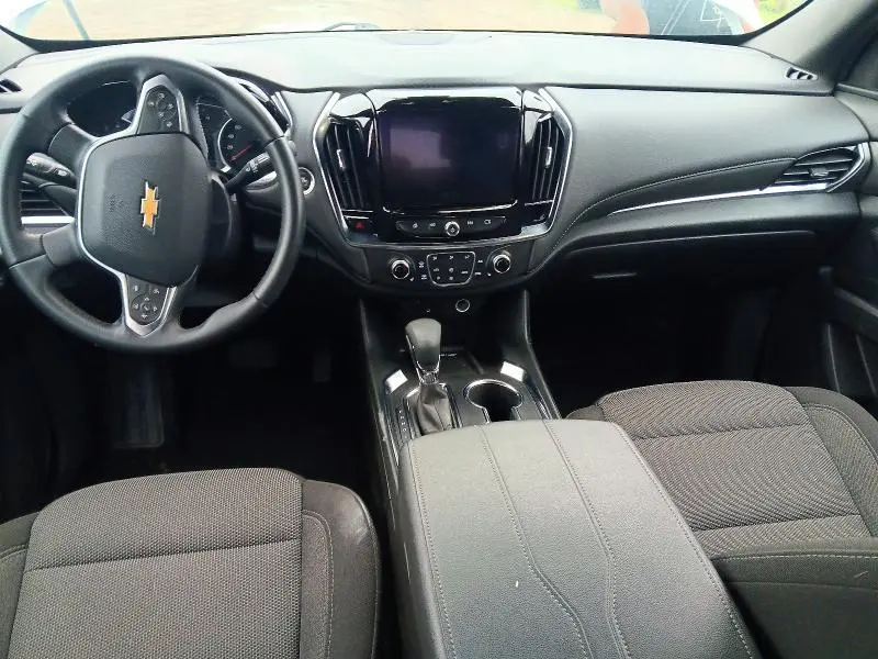 2023 CHEVROLET TRAVERSE LT  