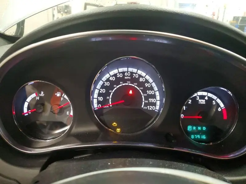 2013 CHRYSLER 200 LX  