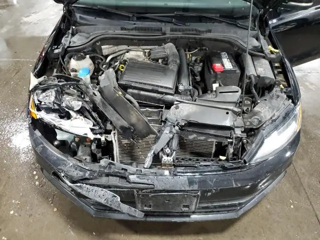 2018 VOLKSWAGEN JETTA SE  