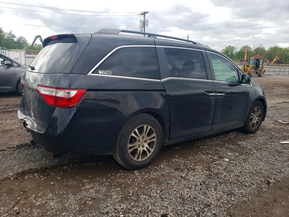 2011 HONDA ODYSSEY EX  