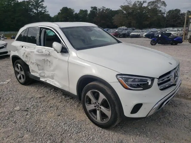 2022 MERCEDES-BENZ GLC 300  