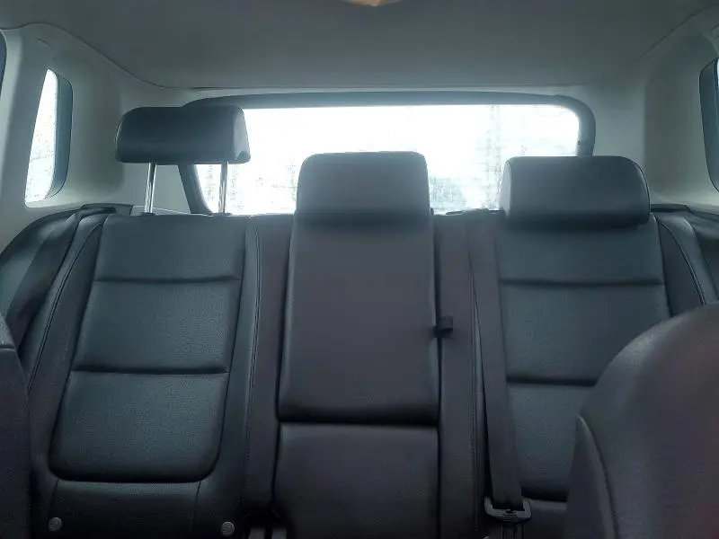 2011 VOLKSWAGEN TIGUAN S  