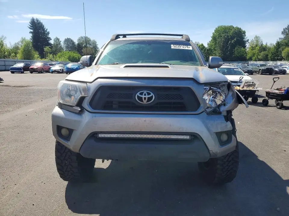 2015 TOYOTA TACOMA V6  