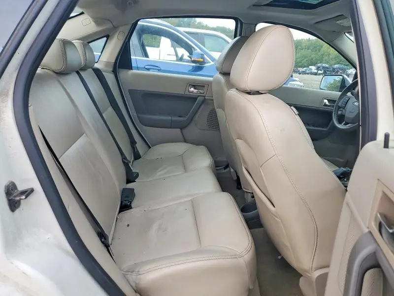 2011 FORD FOCUS SEL  