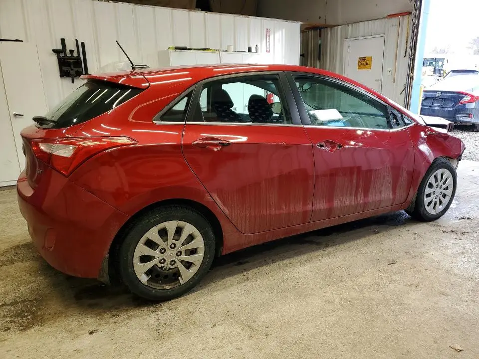 2017 HYUNDAI ELANTRA GT BASE  