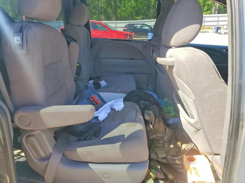 2010 HONDA ODYSSEY EX  