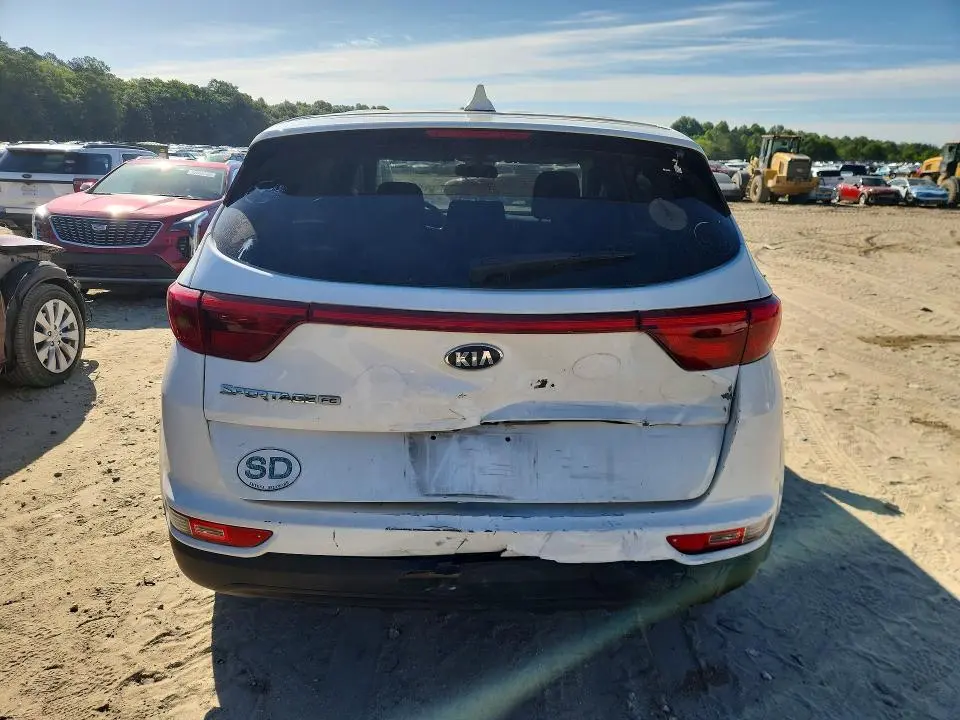 2017 KIA SPORTAGE LX  