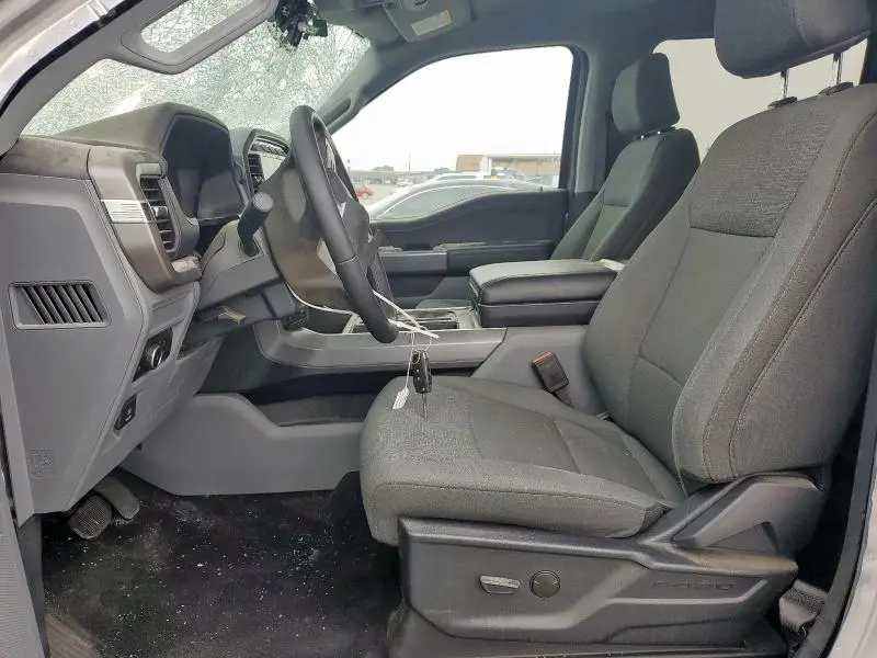 2024 FORD F150 XLT