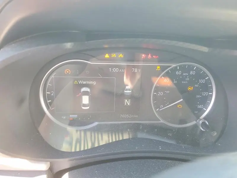 2021 NISSAN VERSA SV  
