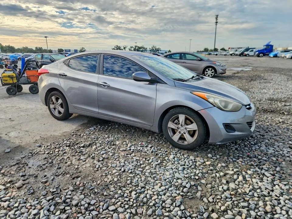 2011 HYUNDAI ELANTRA GLS  