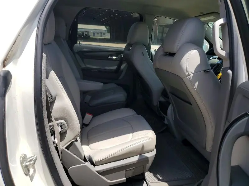 2015 GMC ACADIA SLT-1  