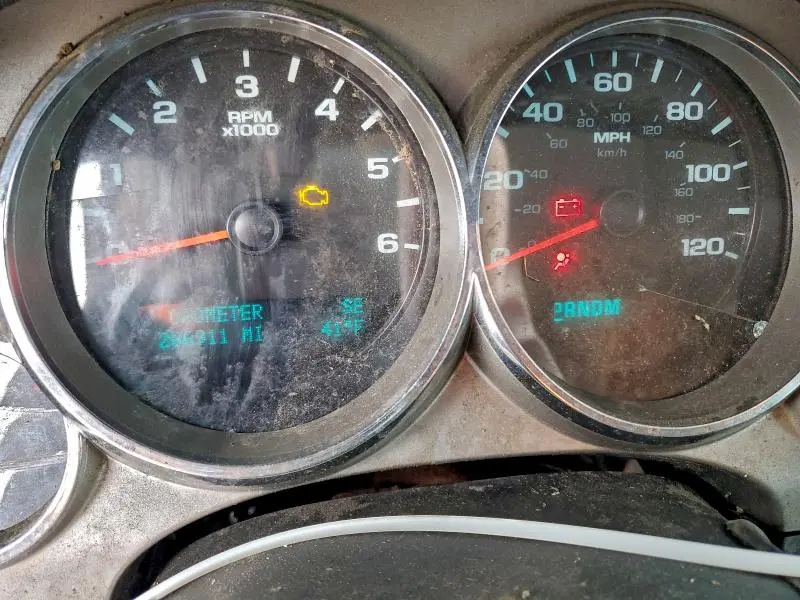 2011 CHEVROLET SILVERADO K1500 LT  