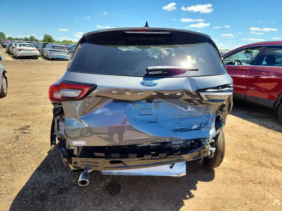 2026 FORD ESCAPE   