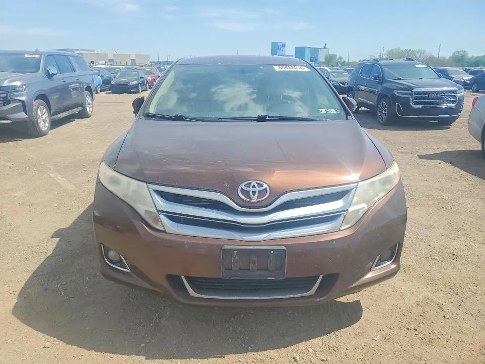 2013 TOYOTA VENZA LE  