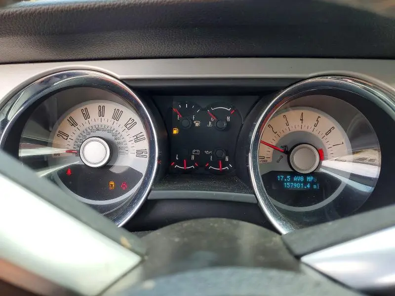 2011 FORD MUSTANG   