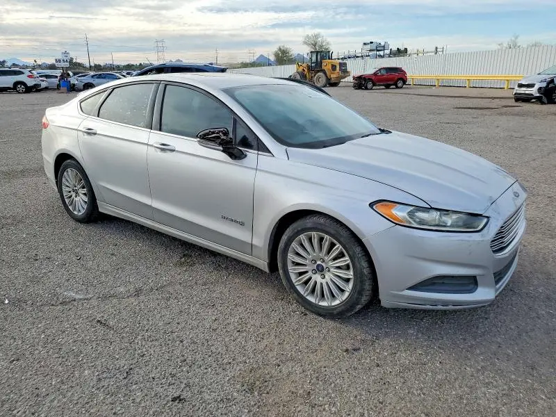 2016 FORD FUSION SE HYBRID  