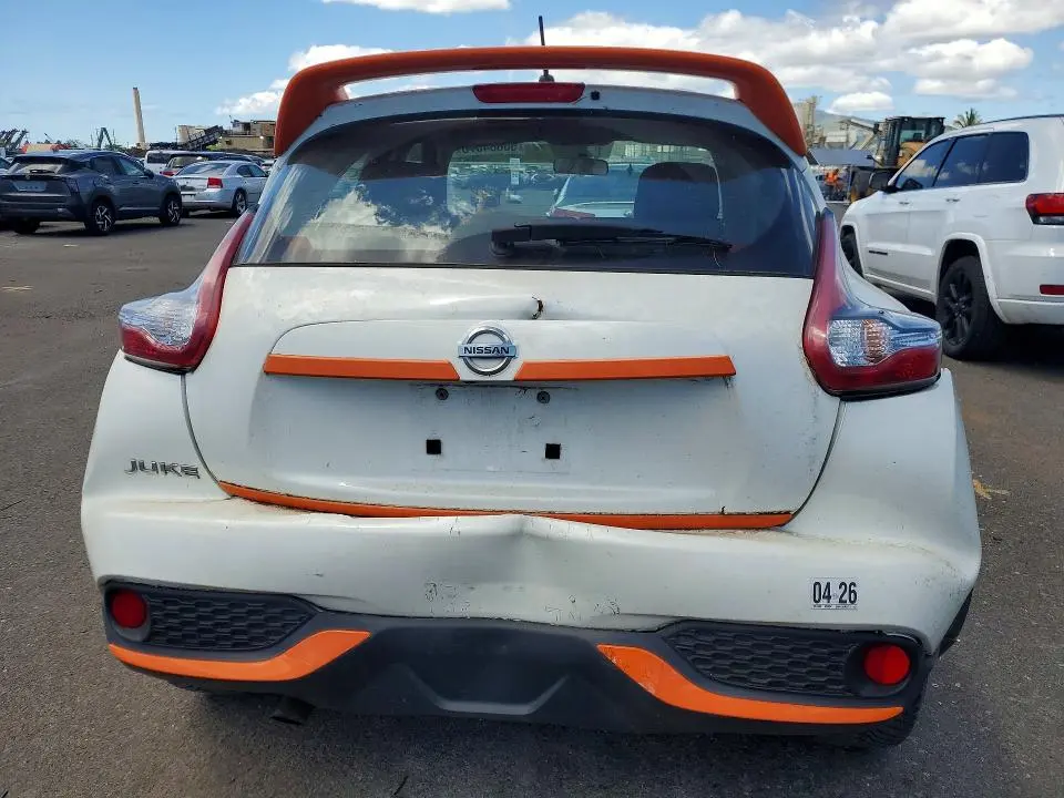 2015 NISSAN JUKE S  