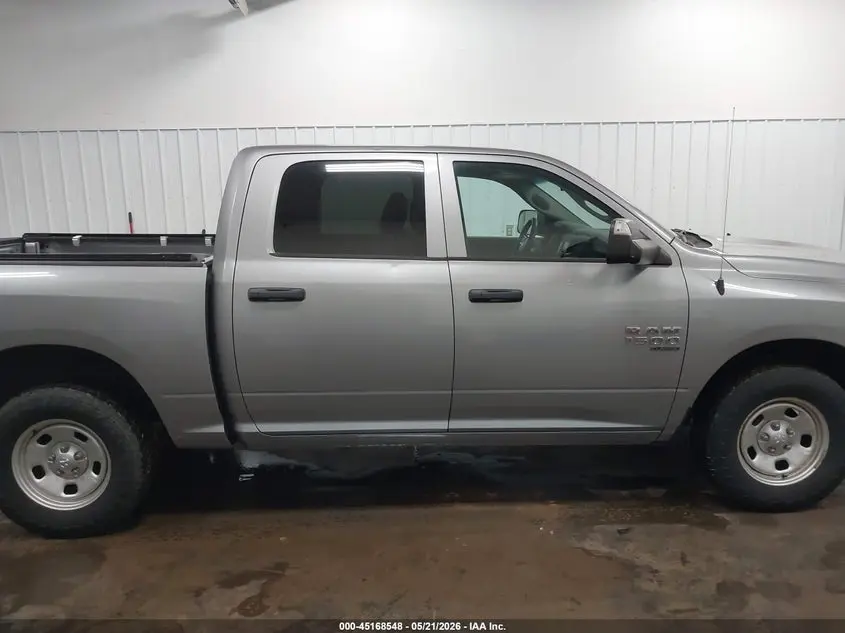 2019 RAM 1500 CLASSIC TRADESMAN  4X4 5'7 BOX